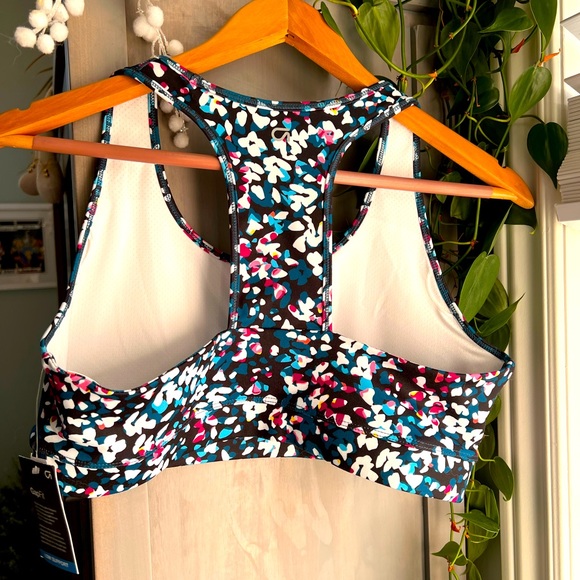 Gap Sports Bra (L) NWT - Picture 2 of 3